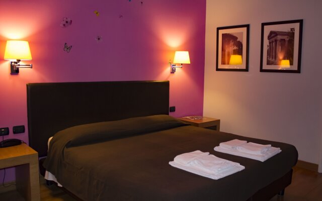 Sky Blue Palace Rome Hotel
