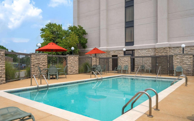 Hampton Inn St. Louis-Airport