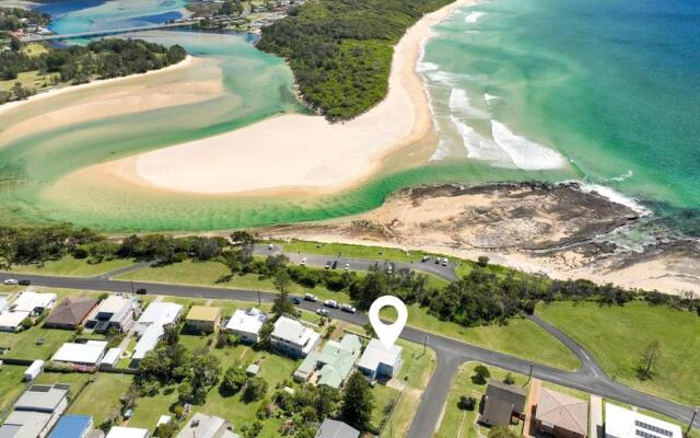 Seaside Beach House 25 Seaside Pde