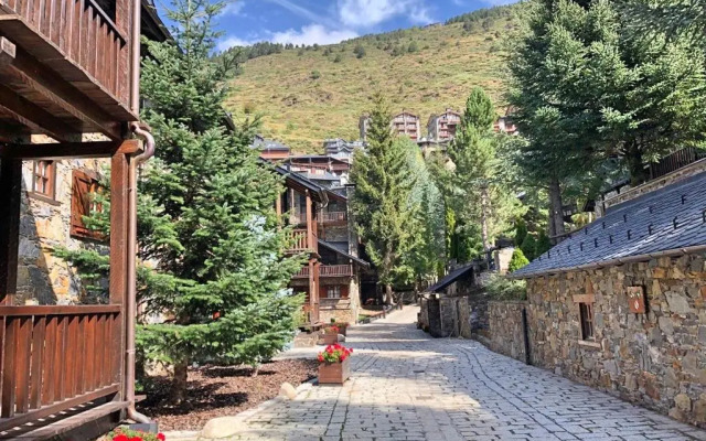 Rustic Chic de Luxe 47E