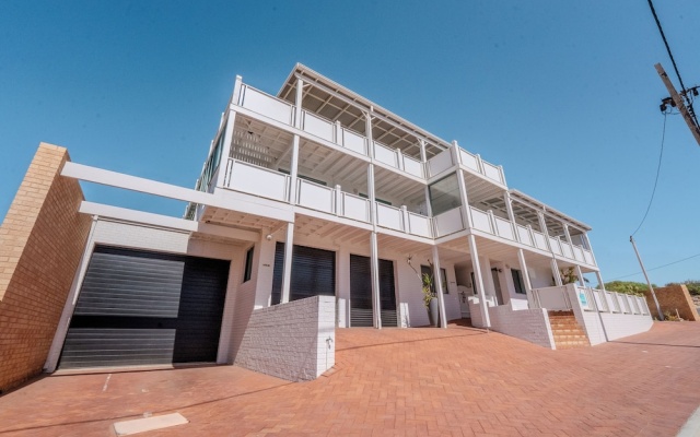 The Whitehouse Denham — 2-star hotel in Denham