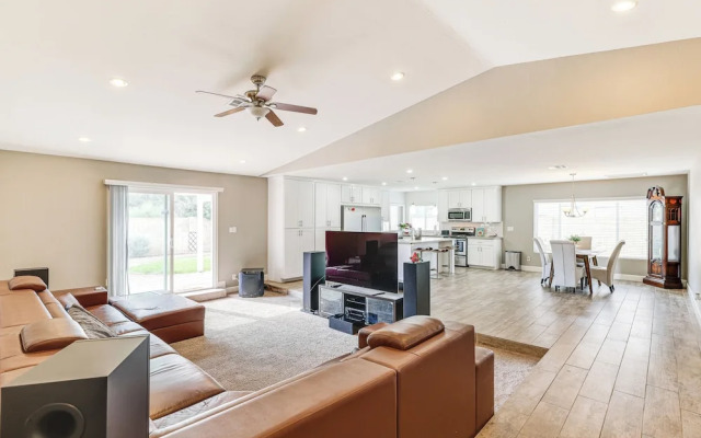 12 Mi to Old Town: Home w/ Patio & Yard Space