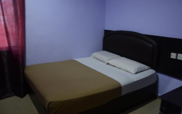 Uni Garden Hotel