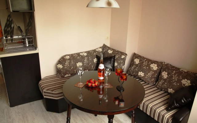 Cozy Apartment near Varna Sea Garden