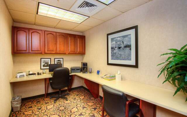 Hampton Inn & Suites Mountain Home
