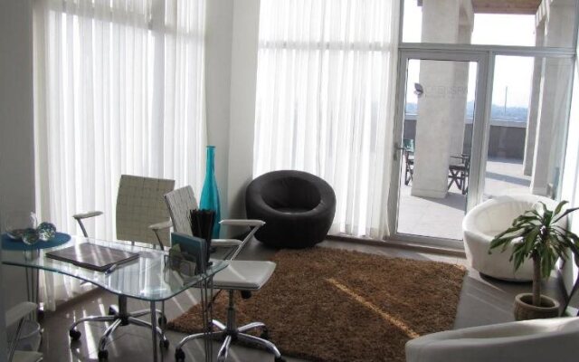 Open Hotel