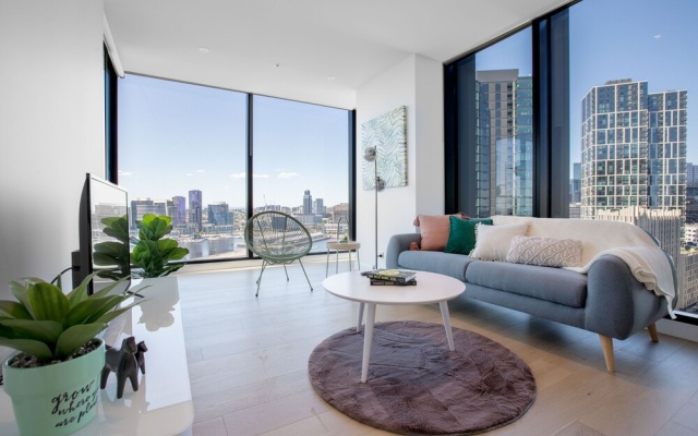 Central Melbourne 2br2bt APT on Collins St+parking