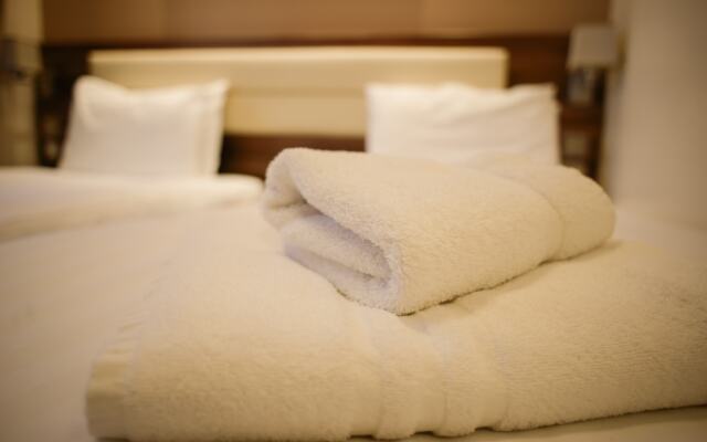 The Airlink Hotel London Heathrow