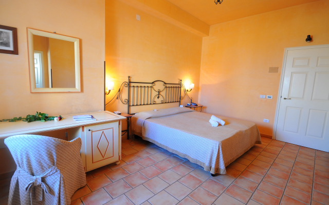 Delfino Beach Hotel