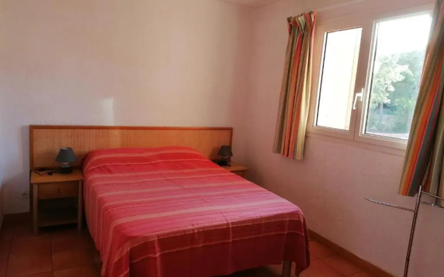 Appartement les pieds dans l'eau 300 m plage - 2 piscines