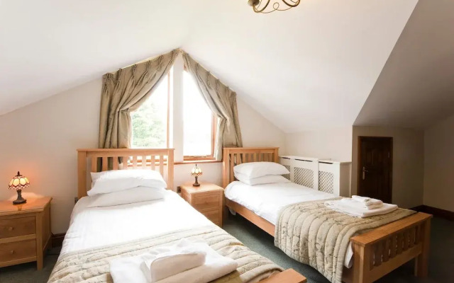 Green Acres Cottages