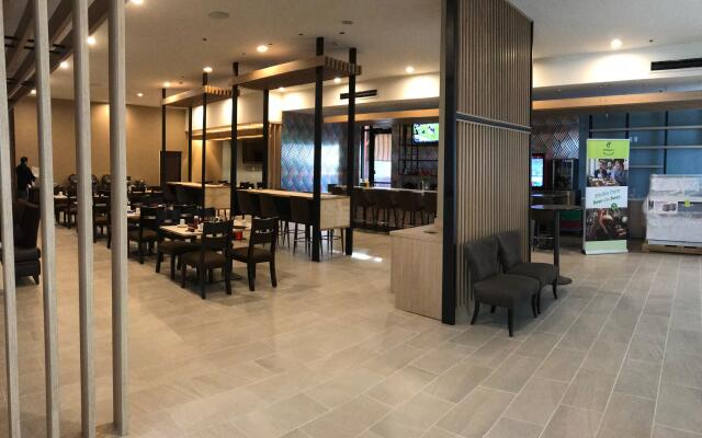 Holiday Inn & Suites McKinney - N Allen by IHG