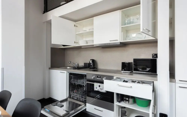 Stylish apartments near center