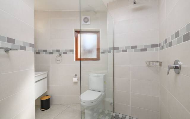 San Lameer Villa Rentals 1933