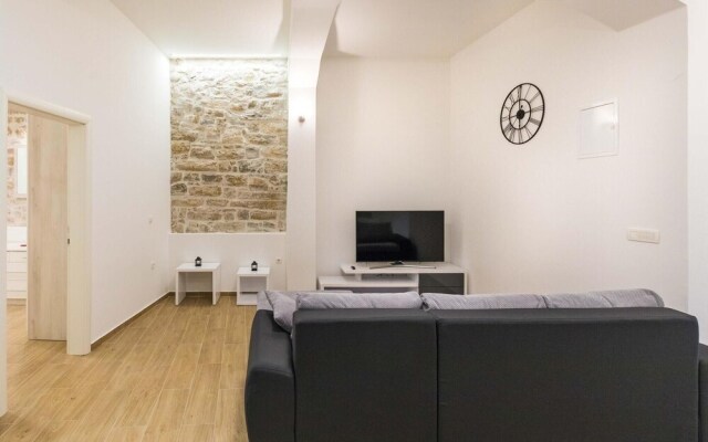 Nice Apartment in Kastel Sucurac With Wifi and 2 Bedrooms
