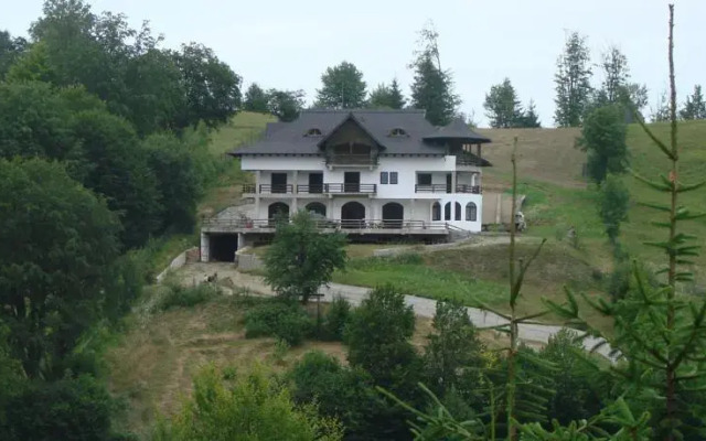 Casa de vacanta La conac