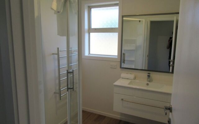 Tesoro Lake View Lodge