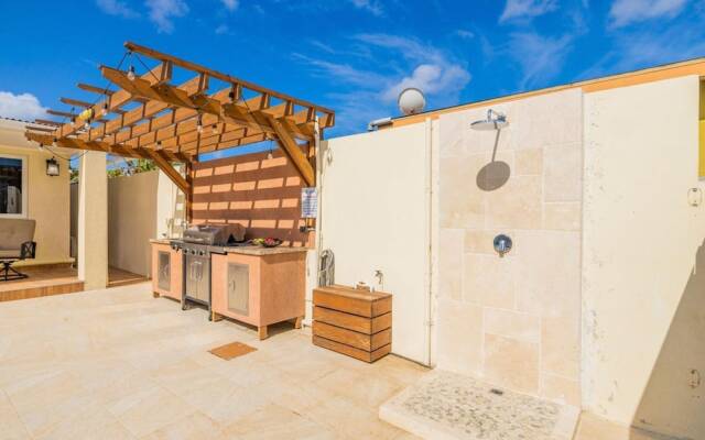 3BR Privatepool - Outdoor Dining - Great Location