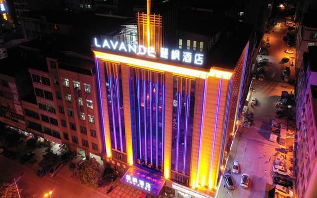 Lavande Hotel Guangzhou Zengchen Xintang Light Rail Metro Station