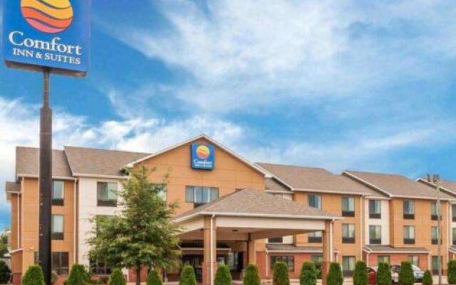 Comfort Inn & Suites