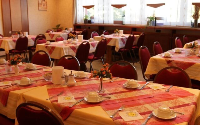 Hotel Ristorante Herbstein