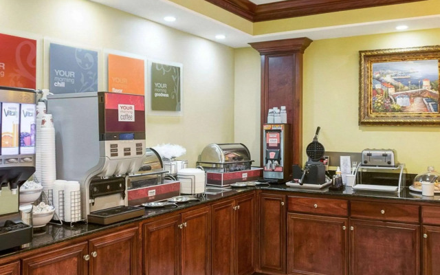 Comfort Suites Harvey - New Orleans West