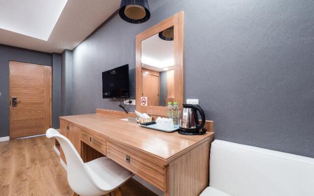 OYO 1126 Curve Boutique Pattaya