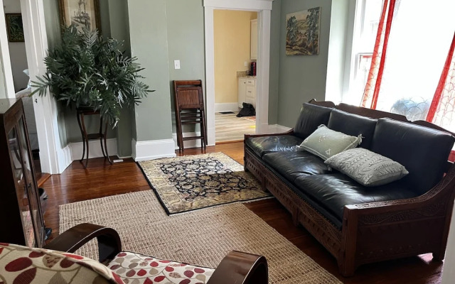 Division Street Suite