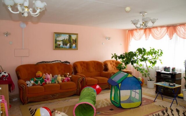 У Трех пещер