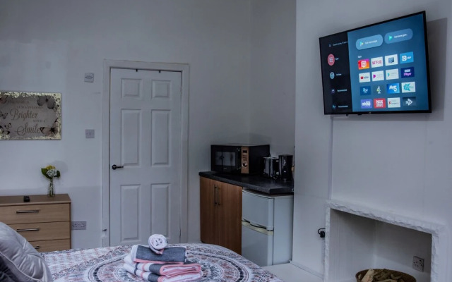Bv Comfy Studio At Maningham Lane Bradford