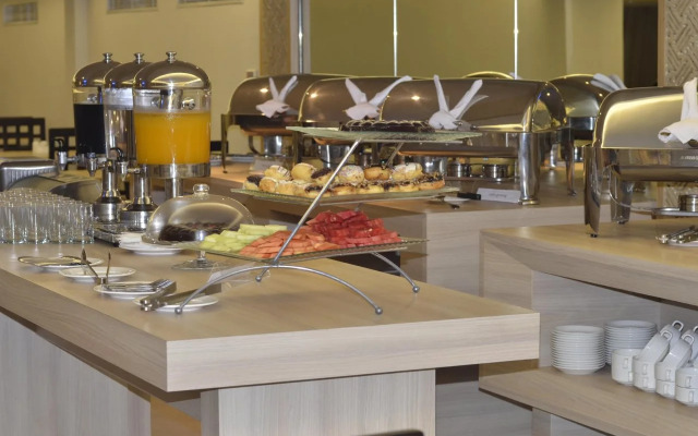 Double G Resort Anyer