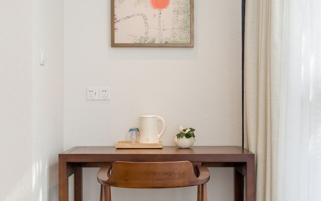 Floral Hotel Hangzhou Manju