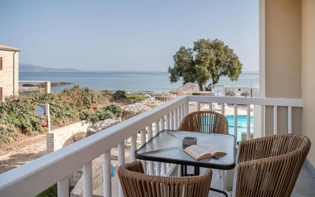 Alexia Beach Hotel