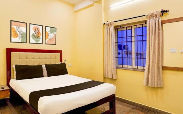 OYO 094 Bussy St Prakasam Residency