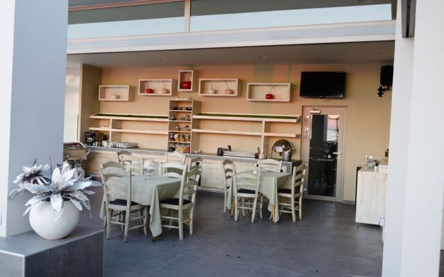 Alpha Luxury Suites