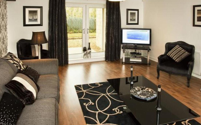 Oakhill Apartments