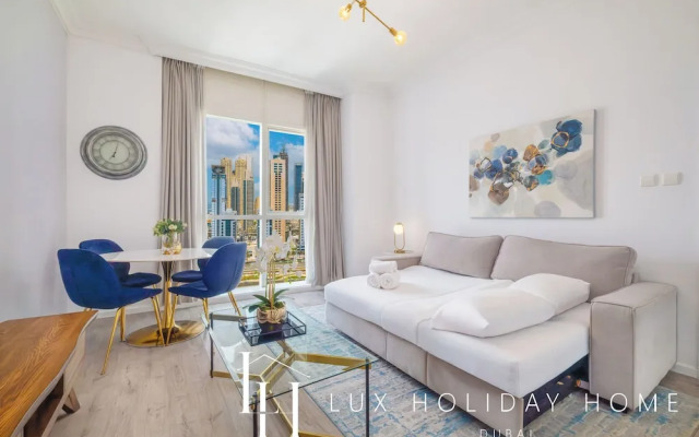 LUX The Ultimate Lake View Residence