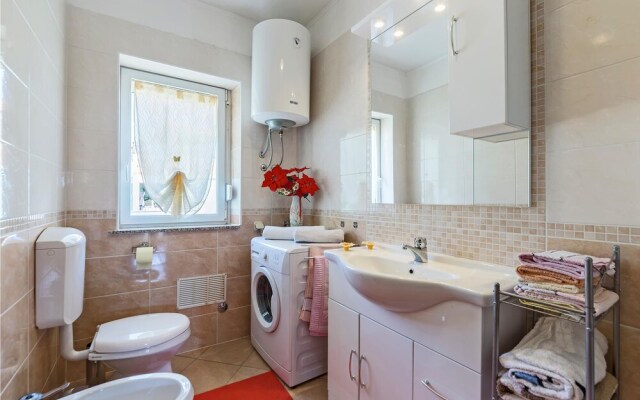 Nice Apartment in Labin With 1 Bedrooms and Wifi