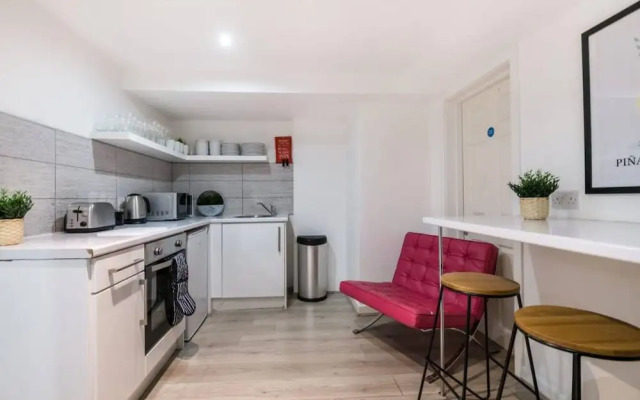 Host Apartments Fleet Nightlife I