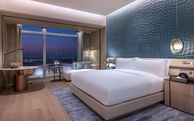 Hilton Shenzhen World Exhibition & Convention Center