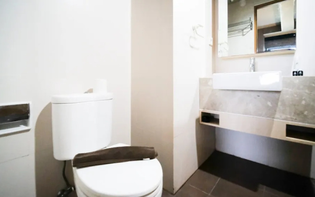 Spacious And Comfy 2Br Apartment At Aryaduta Residence Surabaya