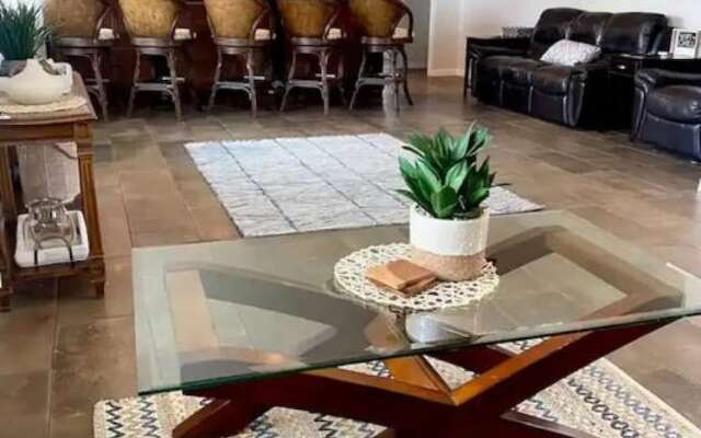 Cozy 4-Bedroom Beachside Home