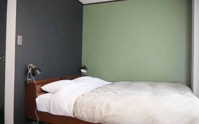 J-Hoppers Lake Biwa Guesthouse