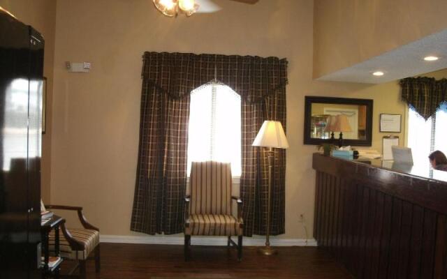 Motel 6 Millington, TN