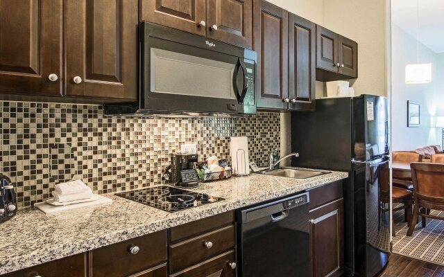 Mainstay Suites