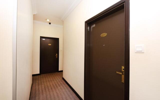 OYO 750 Comfort Hotel