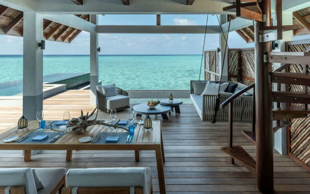 Four Seasons Resort  Maldives at Landaa Giraavaru