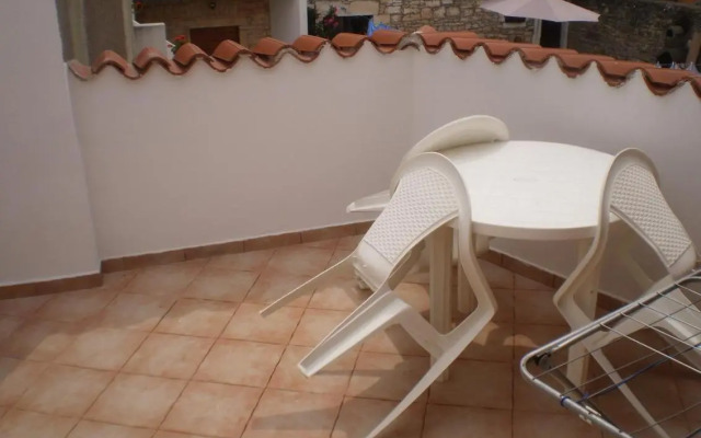 Apartments with a parking space Rovinjsko Selo, Rovinj - 14514