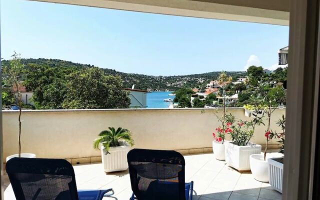 Garden - sea View - A1