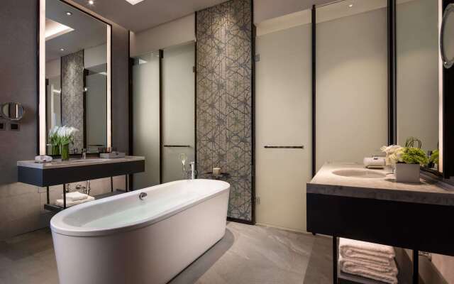 DoubleTree by Hilton Qingdao Oriental Movie Metropolis